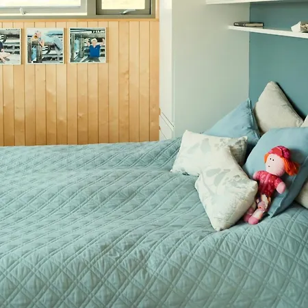 Seaside With Unique Outdoor Areas * Gressvik